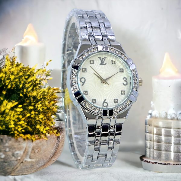 Elegant & Premium Women’s Quartz Wristwatch